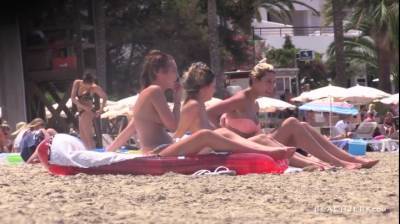 Topless Beach Trio - BeachJerk - hclips.com