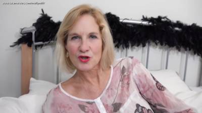 Molly Fucks Apollo - MollyMILF - hclips.com