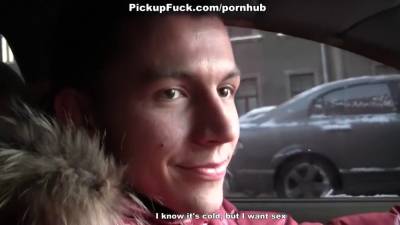 Teen amateur girls sex in the car scene 2 - sexu.com - Czech Republic