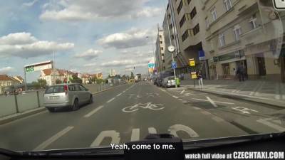 Multiple Female Orgasm In The Backseat - hotmovs.com - Czech Republic