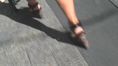 candid hot milf with gorgeous legs in wedges high heels - voyeurhit.com