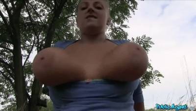 Oversized Boobs Being Fucked Outside - veryfreeporn.com