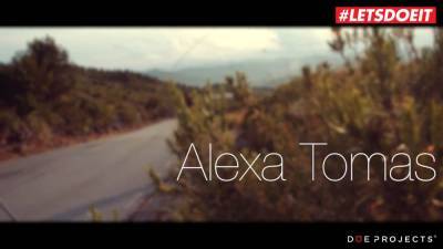 Alexa Tomas - Alexa Tomas - SPANISH MILF BLOWS A STRANGER OUTDOOR AFTER SHE PISS - sexu.com - Spain