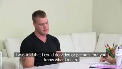 Muscular Stud Wants to Fuck Agent - porntry.com