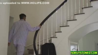 Stepdad Getting Fucked By Stepdaughters - hclips.com
