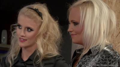 Horny Blondes Came For The Sex Lessons - upornia.com