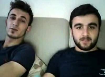 Str8 Turkish friends on cam - icpvid.com - Turkey