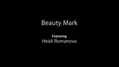 Heidi Romanova In Solo Fun - hotmovs.com