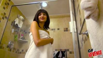 Sexy Reflection - veryfreeporn.com