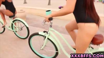 Teen beach biker girls give blowjobs and fuck with a guy - sexu.com