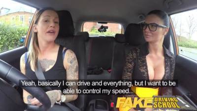 Faux driving college new driver gets a crash course in strap on lesbo hardcore - sexu.com - Britain
