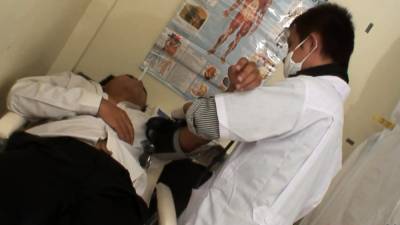 Asian twunk breeded by medic after exam - nvdvid.com
