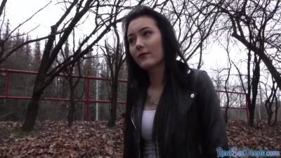 Tricked Amateur Throatfucked Outdoor By Shady Agent Pov With Lady Zee - upornia.com - Czech Republic