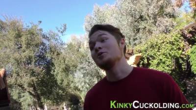 Teen cuckolds outdoors in interracial 3way - pornoxo.com