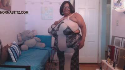 Biggest Boobs Ebony Woman On Webcam With Huge Boobs And Norma Stitz - hclips.com