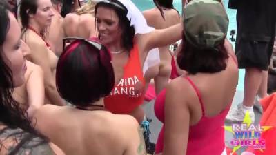 Nude Girls In Public Key West Beach - hotmovs.com