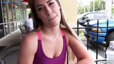 Kimber Lee - Workout Treat For Gym Babe - Kimber Lee - upornia.com