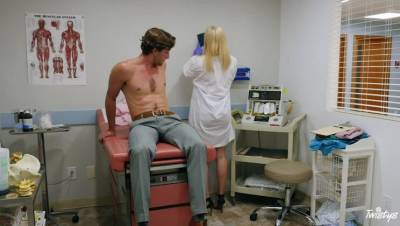 Lucas Frost - Giselle Palmer - Doctor's Office - veryfreeporn.com