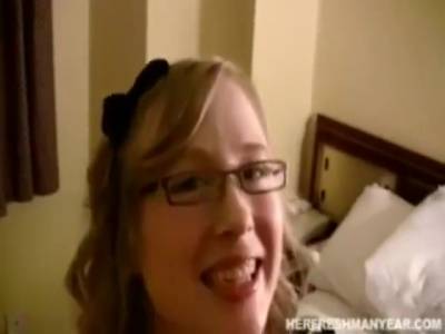 Cute Babe In Glasses Getting Her Pussy Fucked Hard - hclips.com