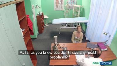 Hot blonde loves the doctors muscles and smooth talking charm - porntry.com