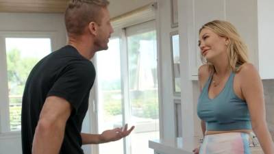 Naughty America - Adira Allure gets pussy stretched - icpvid.com
