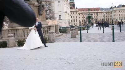 HUNT4K. Attractive Czech bride spends first night with rich stranger - hotmovs.com - Czech Republic