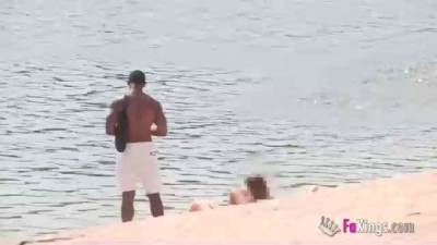 Black guy fucked a white chick on the beach, while no one was watching them - sunporno.com