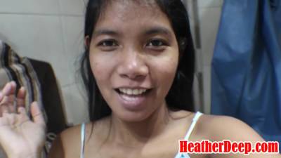 14 Week Pregnant Thai Teen Solo In The Bathtub Finger Fuck And Cum Squirt With Donny Long And Heather Deep - hclips.com - Thailand