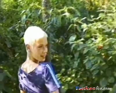 short blond haired girl showing off her sexy body - pornoxo.com