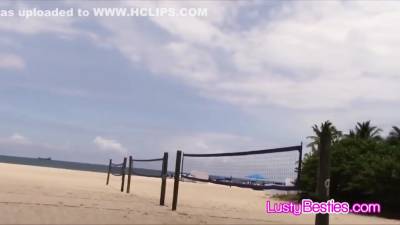 Beach Volleyball Turns To Wild Group By The Pool - hclips.com