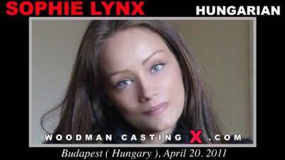 Hungarian beauty threesome fucking casting - sunporno.com - Hungary