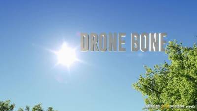 Romi Rain - Van Wylde - Drone Bone - veryfreeporn.com