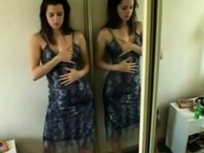 Vanessa - Vanessa masturbates standing in front of mirror homevideo - webmaster.drtuber.com