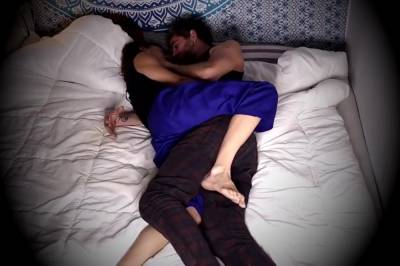 Passionate Sex Amateur Couple In Bed - hclips.com
