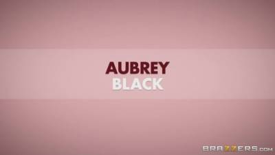 Aubrey Black - Milfs Grab Back - veryfreeporn.com - Australia
