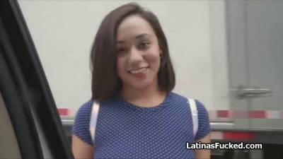 Cute Latina amateur on a fuck casting - sexu.com