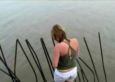 Penis visits voracious redhead nympho 's beaver - icpvid.com