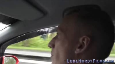 Luke Hardy - Emo tart gets fucked by Luke Hardy - sexu.com - Britain