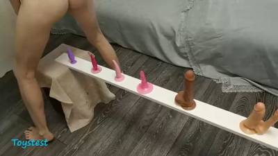 Sweet girl is trying various sex toys, one after the other, because she wants to cum - sunporno.com