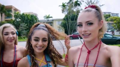 19yo babe and 2 petite bffs share a black cock and lick cunt - nvdvid.com
