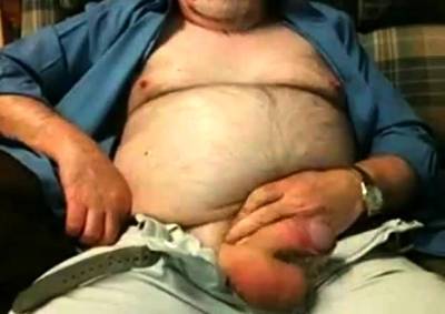 Hairy Grandpa Bear Fondling His Cock - nvdvid.com