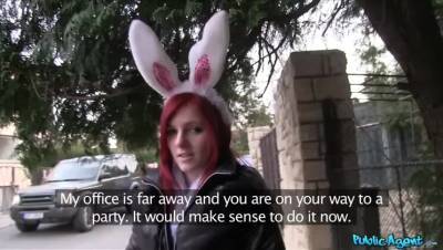 Bunny - Hot Easter bunny girl fucked outside - porntry.com