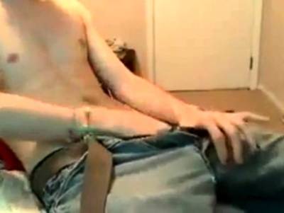 Trimmed Tatted Twink Takes A Taste. - nvdvid.com