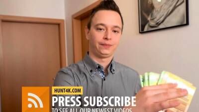 HUNT4K. Need for easy money motivates boy to sell GF - drtuber.com - Czech Republic