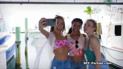 After party fourway with slutty girlfriends - sunporno.com
