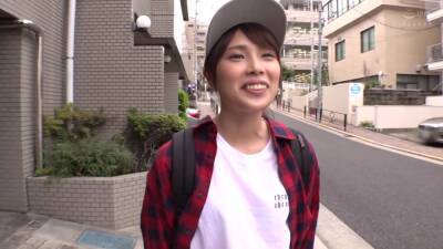 I'm tossed by a big cock and panting - txxx.com - Japan
