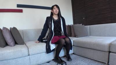 Innocent beautiful girl with little experience - txxx.com - Japan