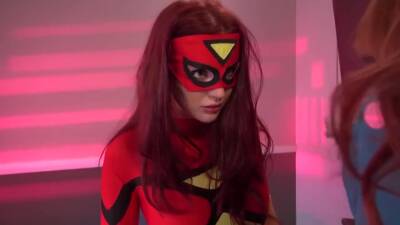 Superheroine Spider Woman Captured And Turned Into Lesbian - upornia.com