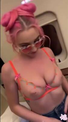 Nude Masturbating In Plane Porn Video Leaked - hclips.com