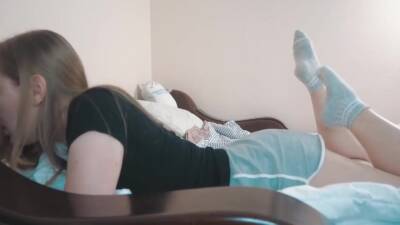 Daughter Stuck In The Bed And I Decided To Fuck Her - upornia.com - Usa